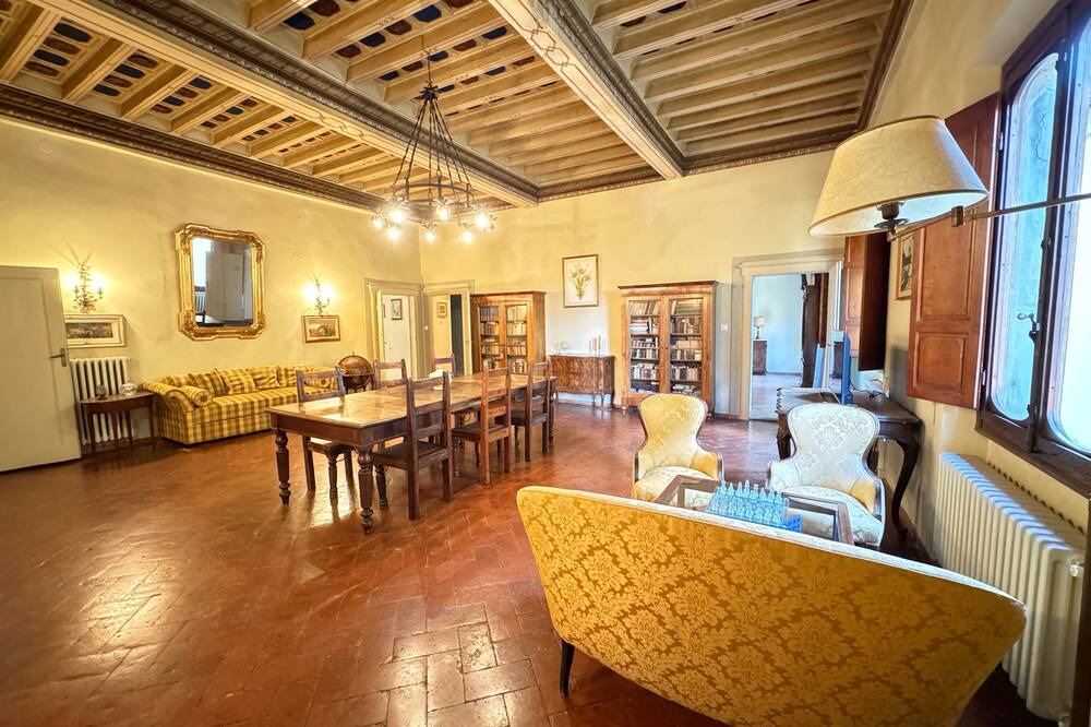 Porrena Apartment | Relaxation surrounded by greenery, in the heart of a medieval village