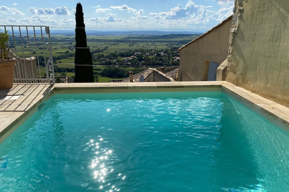 Seguret House | Maison D'hôtes en Provence Dans un Village Pittoresque