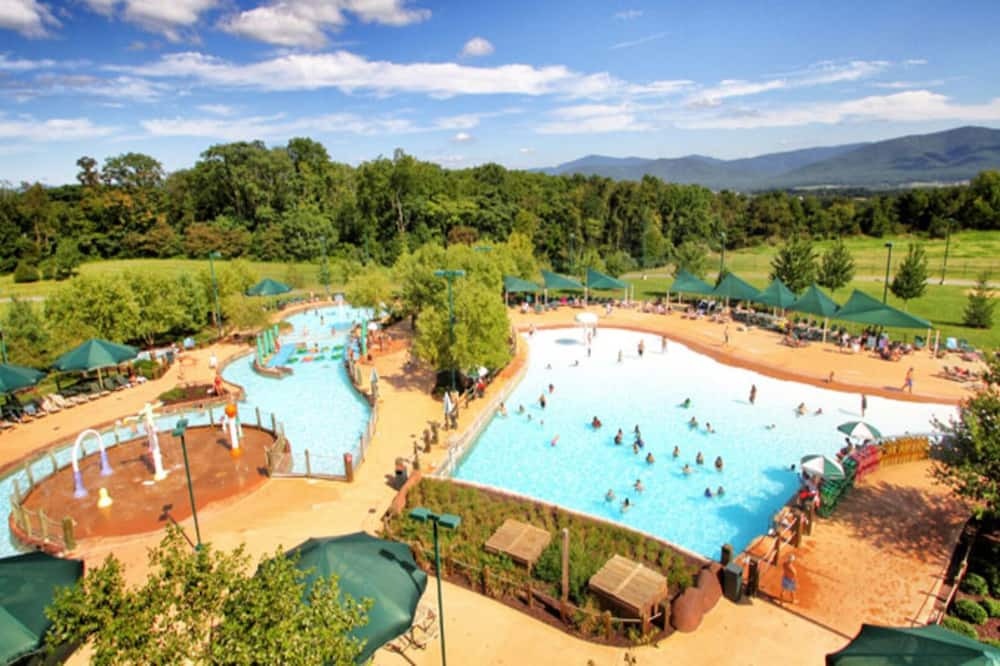 McGaheysville Cottage | Luxurious Stay at Regal Vistas, Massanutten Resort - 2 Bedroom / 2 Bath
