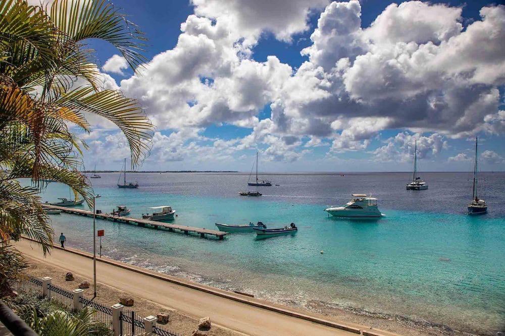 Kralendijk House | Playa Lechi - A modern 2-bedroom apartment with ocean view.