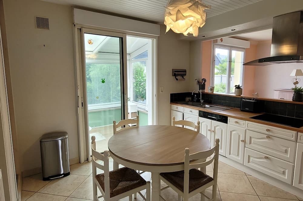 Theix-Noyalo House | Maison Bien Située, aux Portes de Vannes et du Golfe du Morbihan, Animaux ok!