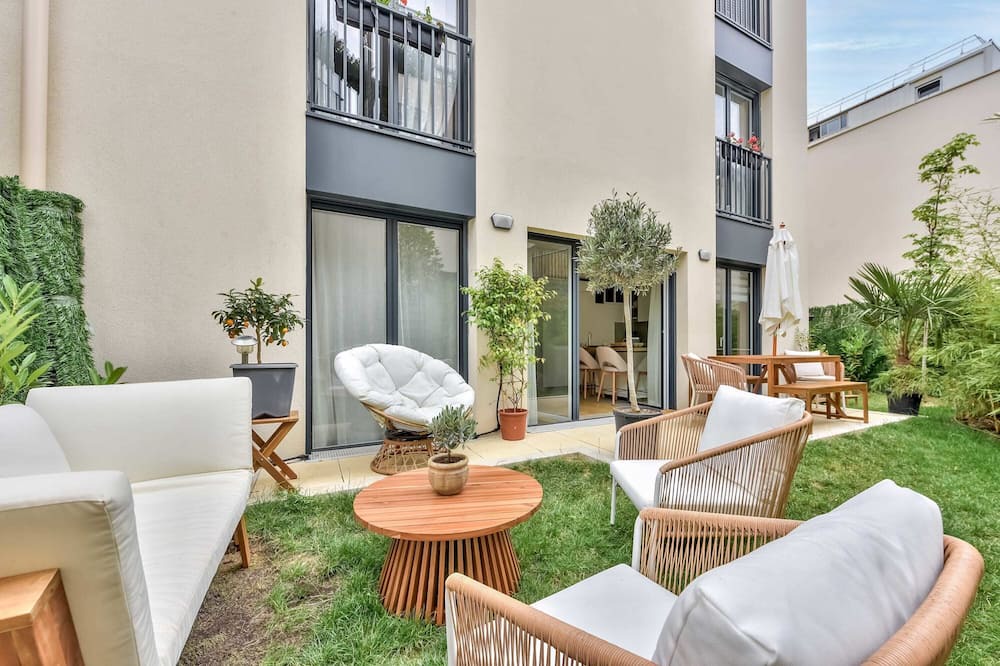 Republique–Point-du-Jour Apartment | New Charming Duplex flat and Garden Oasis-Boulogne