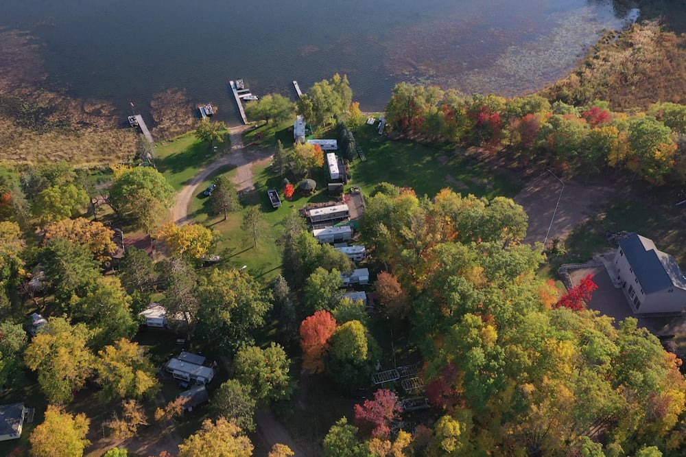 Garrison Cabin | 3 Lakeside cabins with a cozy atmosphere, perfect for pets!