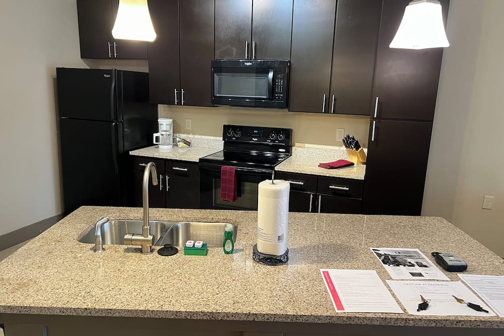 Mason Apartment | Fully furnished 1 bedroom apartment in MASON!