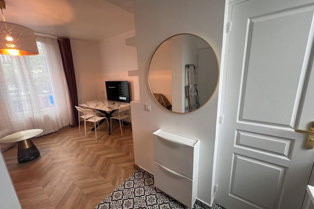 Les Pavillons-sous-Bois Apartment | P26 Appartement neuf, Paris, Parc des Expositions, Disney
