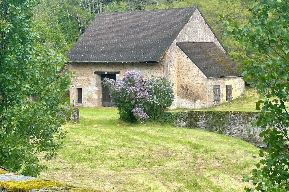 Magny House | L'ancien Moulin du Château de Marrault