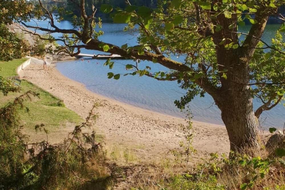 Varmdo Cottage | Cottage in the beautiful Stockholm archipelago, 3-5 minutes walk to the beach