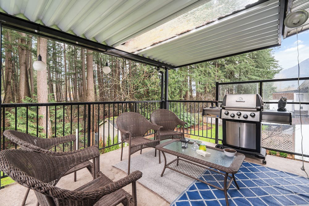 Hope House | Riverside 2 Bedroom home in Hope, BC, Canada
