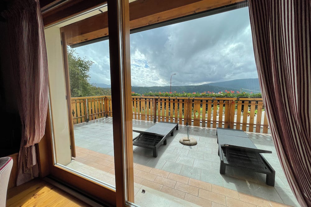 Sant'Anna Apartment | Con giardino e terrazzo solarium a 2 passi dalla Foresta del Cansiglio!