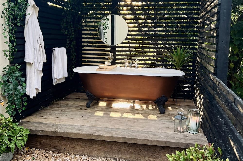 Houston Cottage | Luxury village cottage; outdoor tub; country views