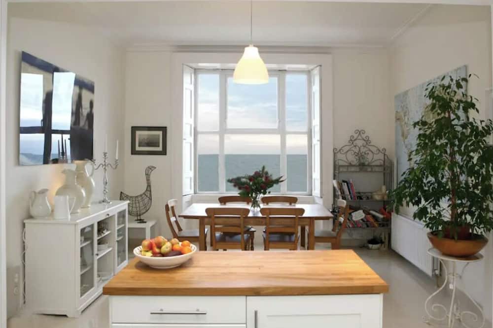 Greystones House | GREYSTONES Beautiful house looking at the Ocean and beside beaches.