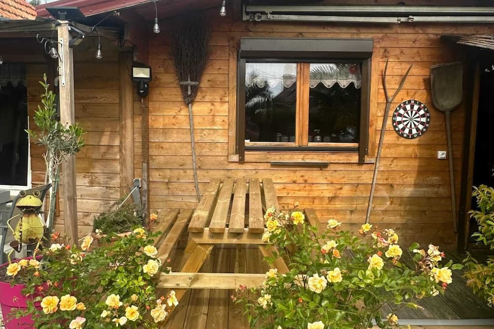 Sommervieu Ski Chalet | Homerez - Chalet near Sommervieu