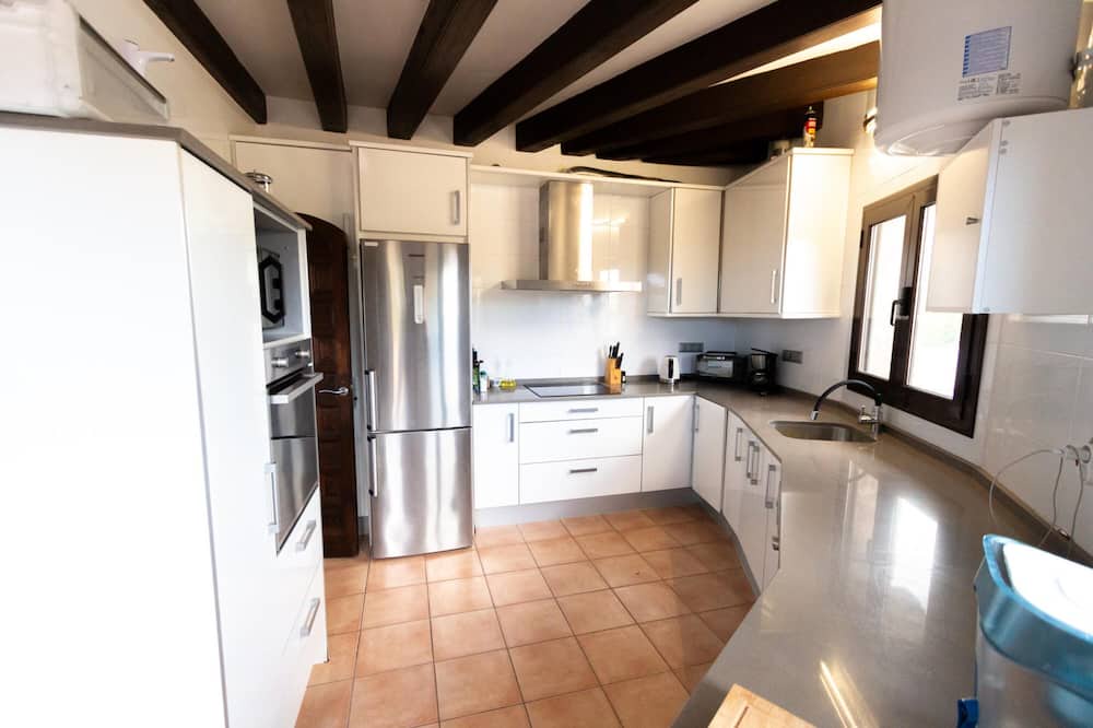 Creixell Villa | Incredible & Unique Costa Dorada Abode!