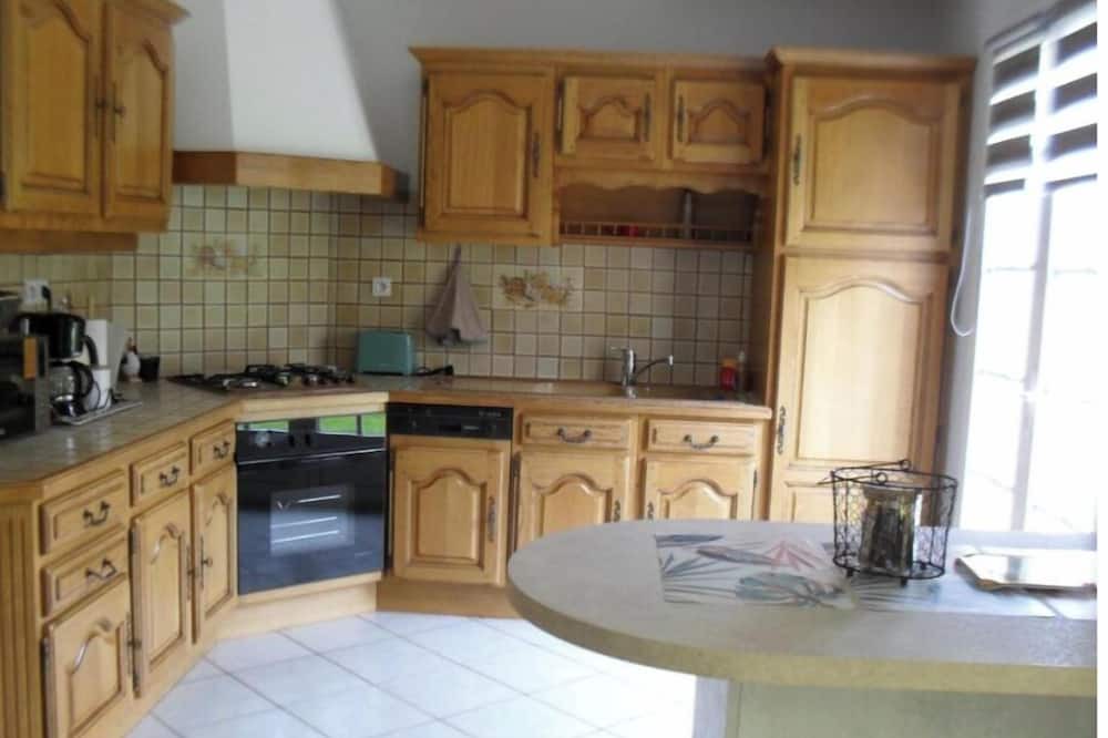 Le Molay-Littry House | Le Lavoir