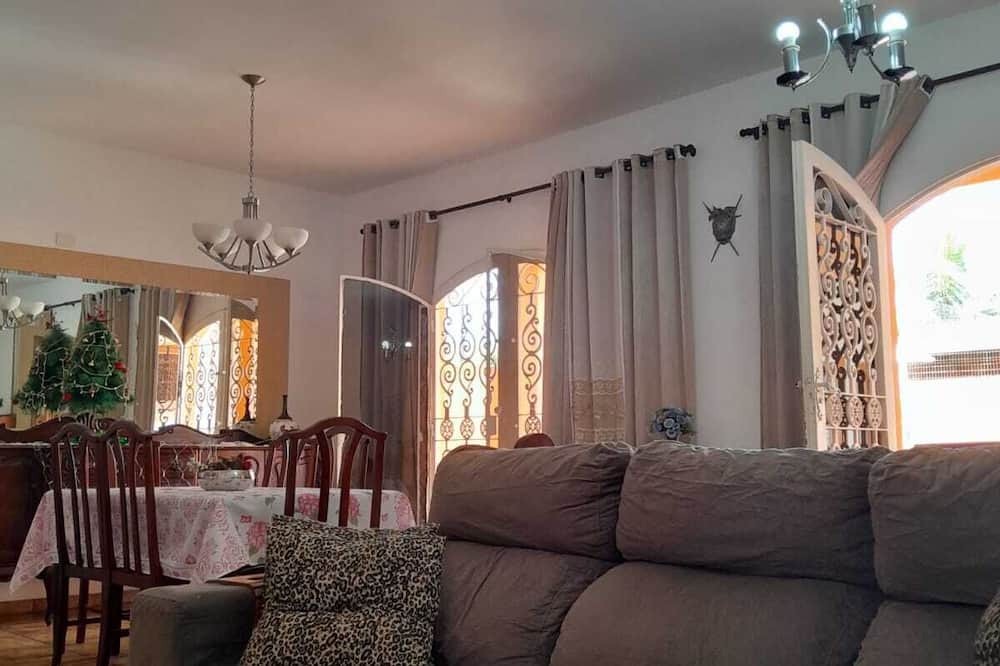 Jardim Mar e Ceu House | Casa Aconchego à 600m da Maior Praia do Guarujá