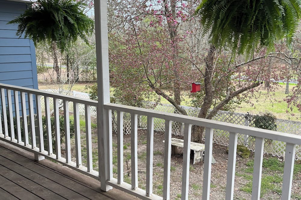 Aiken Other | Adorable Aiken Farmhouse close to horse events and Old Barnwell Golf Club.