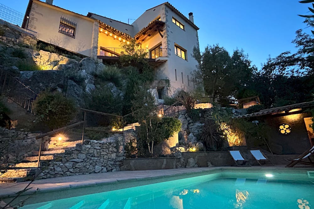 Fontajau Villa | Luxury Villa Girona Bellissimo