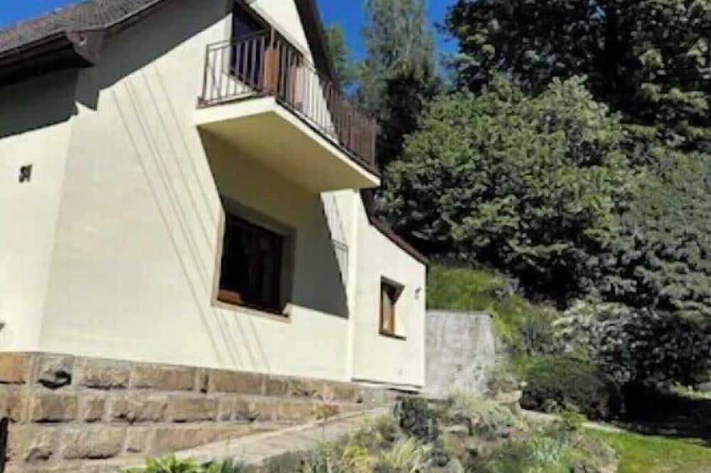 Stanovice House | Holiday Home Domek U Labe is perfect for your adventure! We love it here!