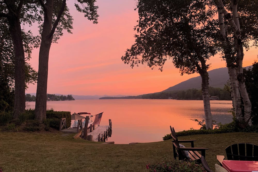 Cleverdale House | Lake George family retreat in prime location with private dock and swim area