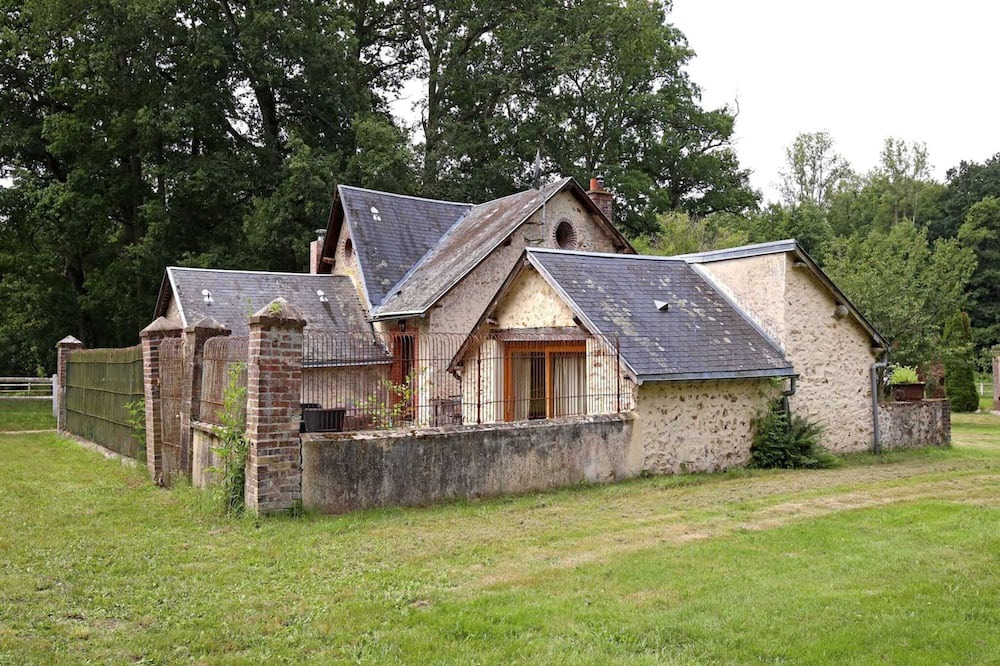 Raizeux House | Homerez - Spacious house for 6 ppl. with terrace at Raizeux