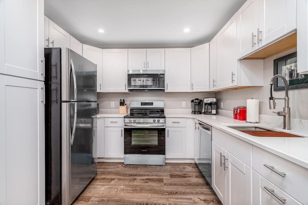 Silver Lake House | Pet-Friendly: Newly Built 2-BR Home with hot tub & patio