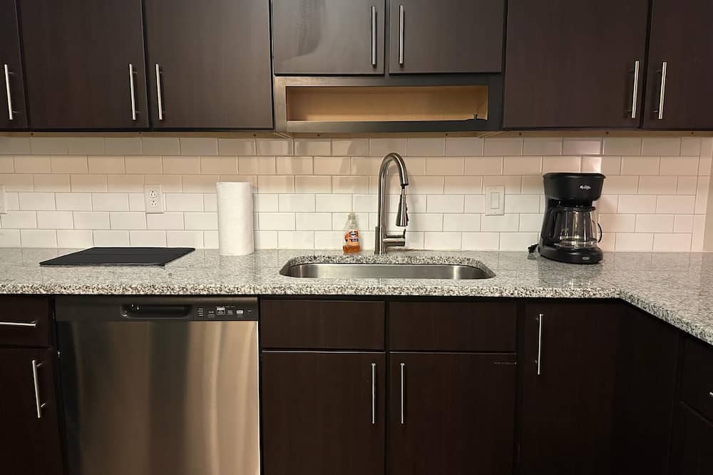 Wheaton Apartment | Luxurious Wheaton Home
