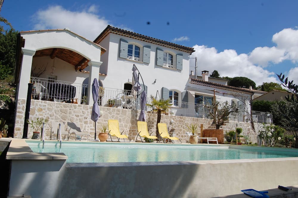 Manosque Villa | Location Saisonnière Villa Avec Piscine à Débordement
