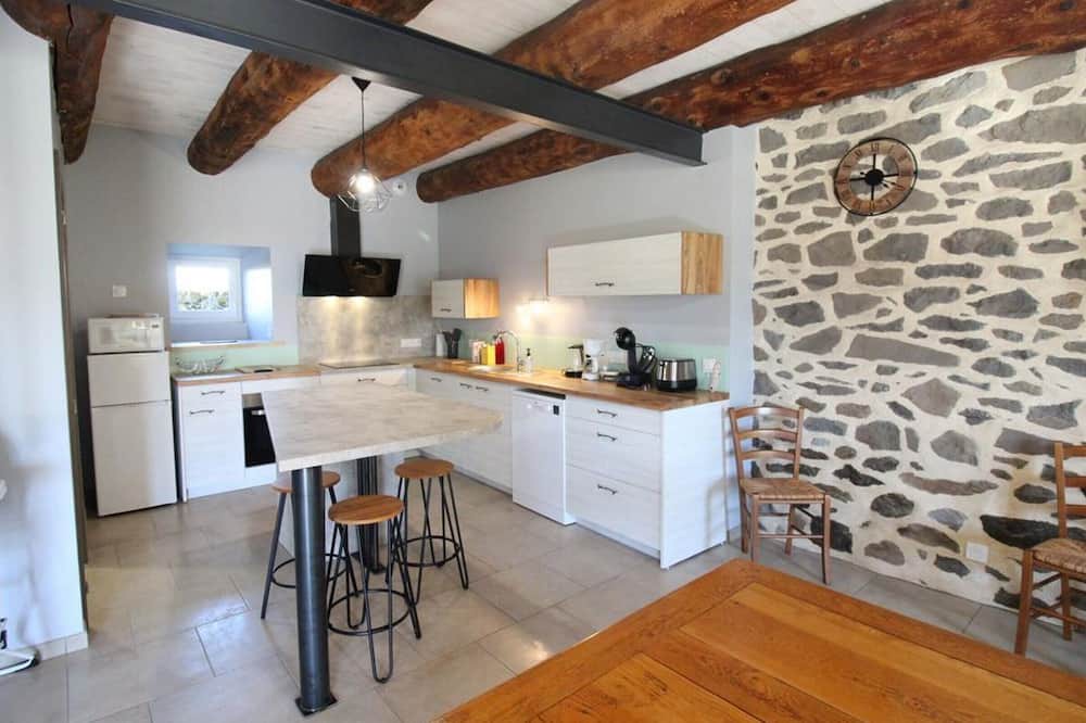 La Chapelle-d'Alagnon Cottage | Gite La Chapelle-d'Alagnon, 5 bedrooms, 10 persons