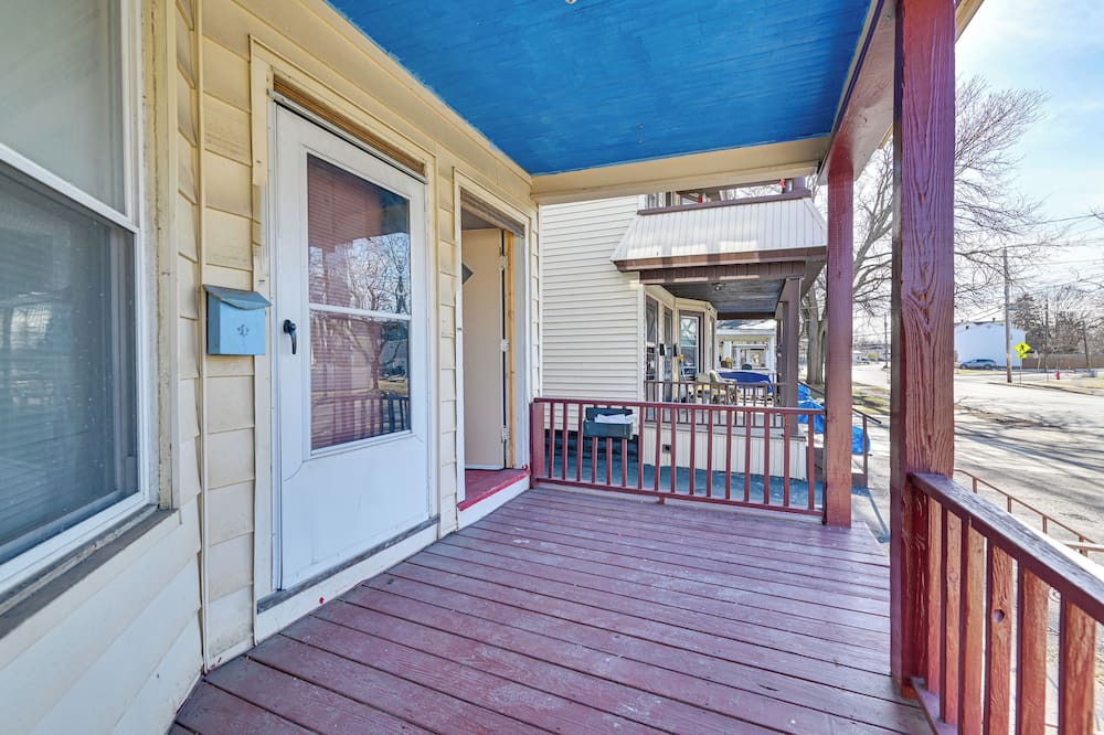 Rotterdam Apartment | Schenectady Vacation Rental ~ 18 Mi to Albany!