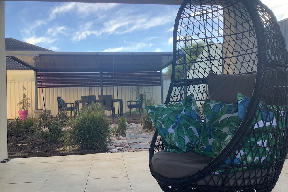 North Lake House | “Peaceful stay with newish cycling paths”.