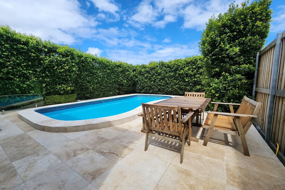 Vaucluse House | Family Home Stunning Sea Views & Pool