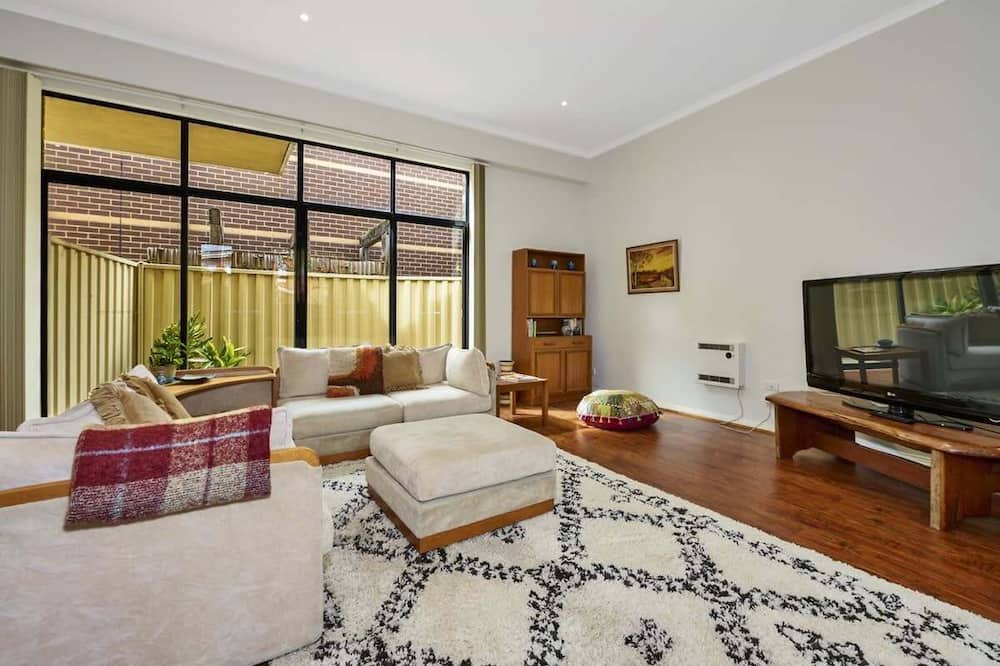 Footscray House | Bright and Eclectic Home in Footscray