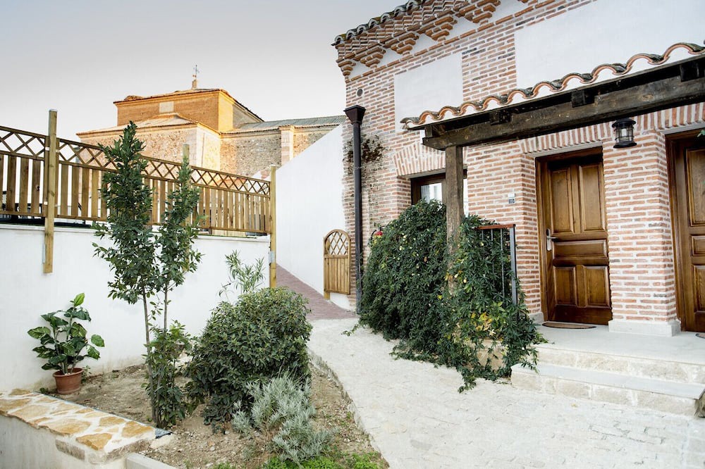 Velayos Apartment | Room for up to 4 people