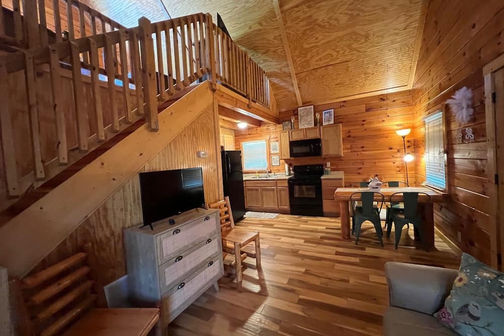 Falls of Rough Cabin | Rough River Cabin