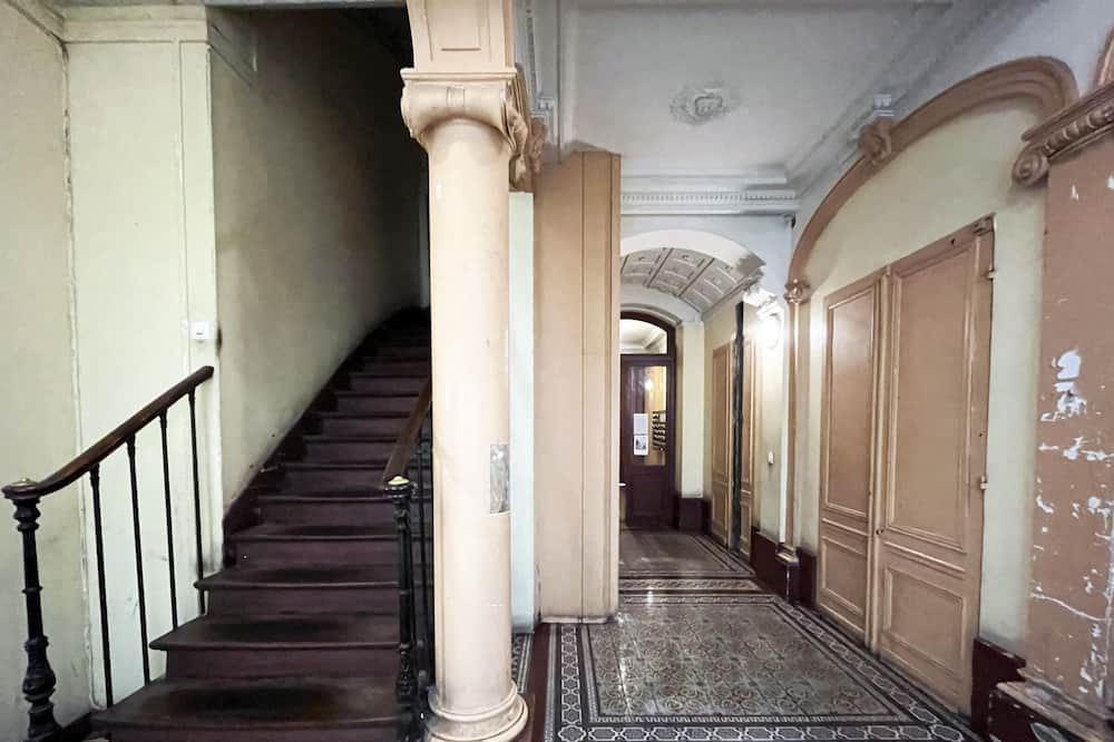 19th Arrondissement Apartment | Urban Flat 177 - Lovely Studio in Paris