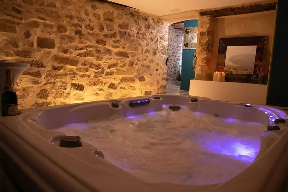 Causses-et-Veyran House | Homerez - Big house for 11 ppl. with terrace at Causses-et-Veyran