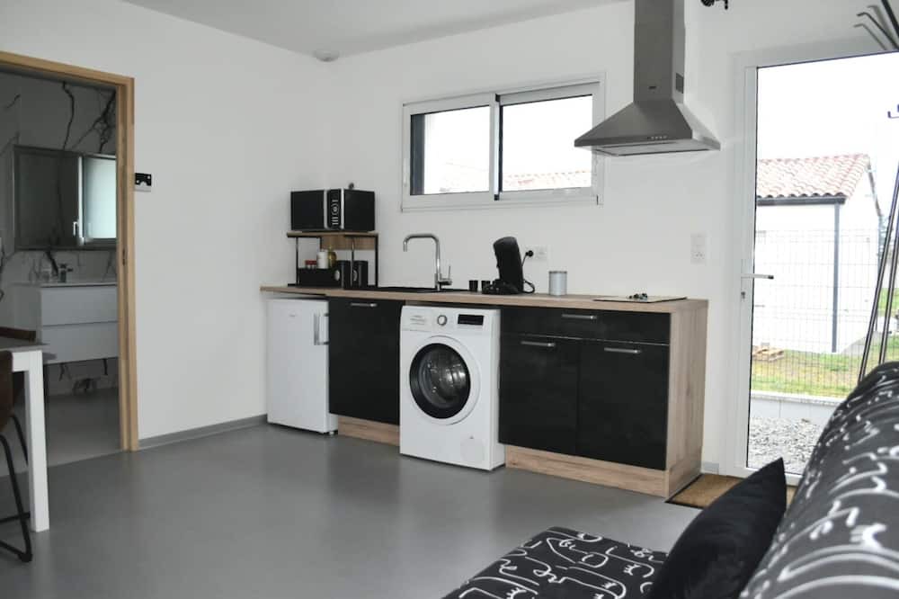 Sainte-Flaive-des-Loups Apartment | Studio Privatif Chez L'habitant à 20 min des Sables D'olonne