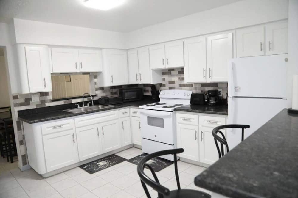 Bahama Reef House | Spacious 3 Bed -Central location
