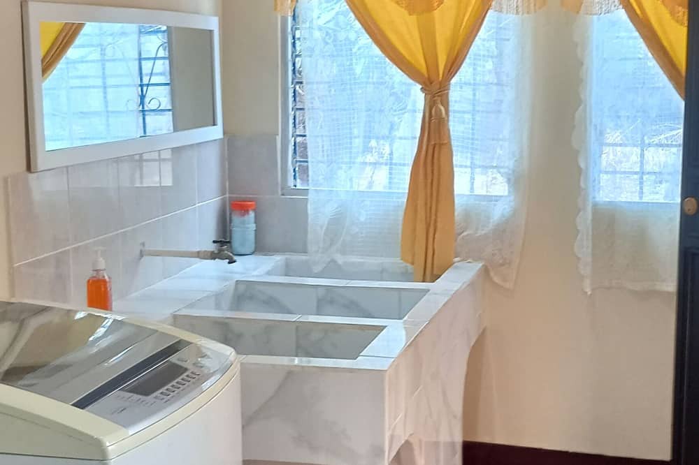 San Martin Zapotitlan House | Casa Villaflores