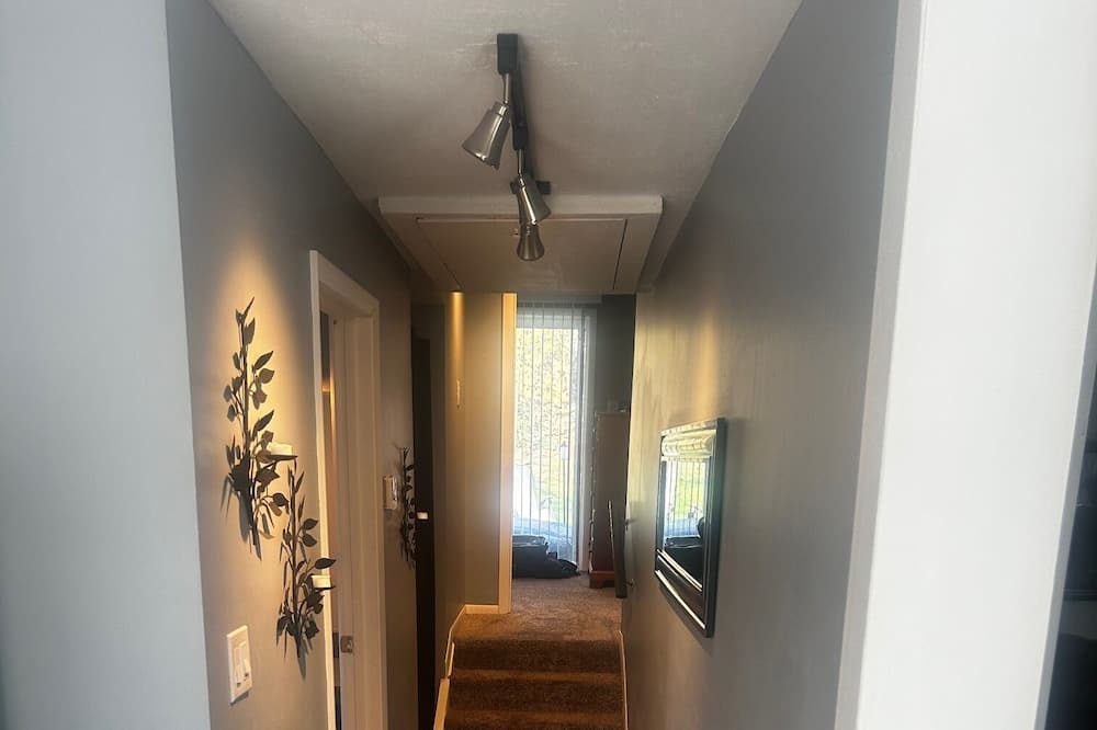 Akron House | ShadyBrook 5 minute walk to Springfield Lake Fishing, playground, walking trail.