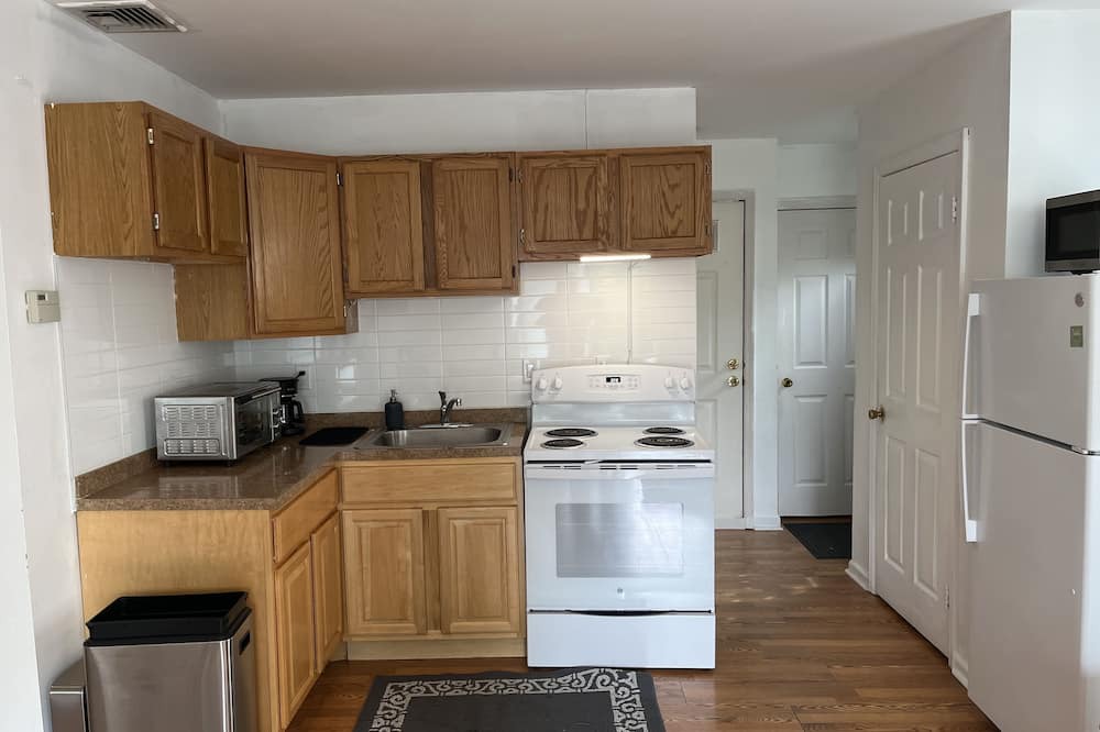 Dumont Apartment | Cozy 1 bedroom apartment in Bergen County. Just 20 mins from NYC.