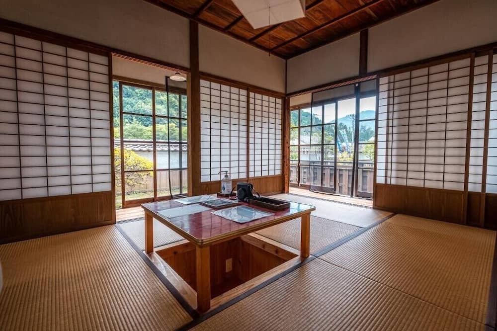 Asago House | Japan's oldest remaining company housing Number 19