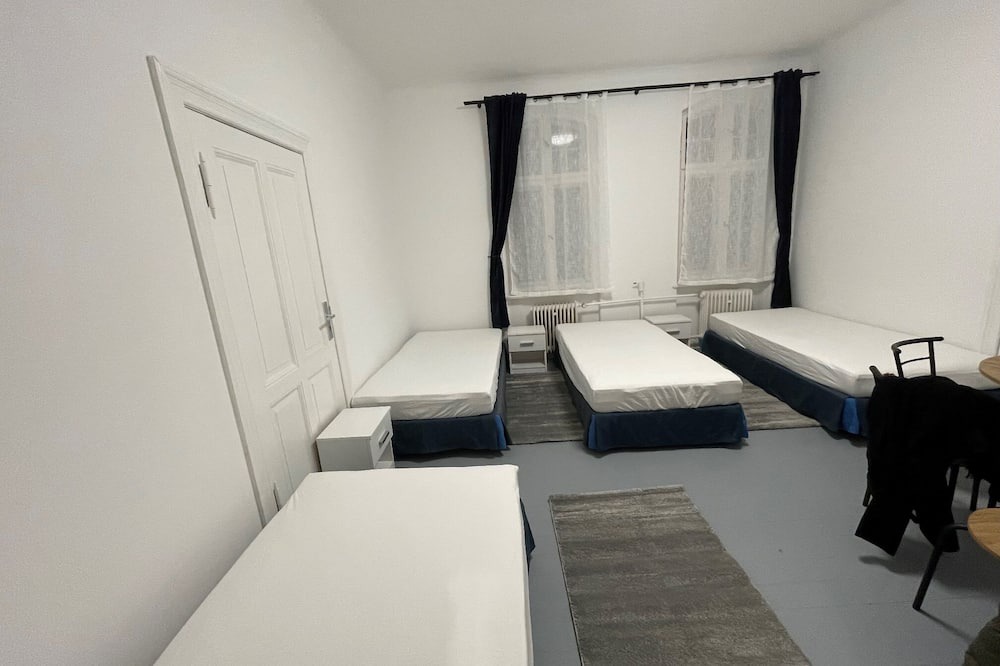 Potsdam Nord Apartment | Familien Apartment /Pension in Potsdam 3km von Schloss Sanssouci