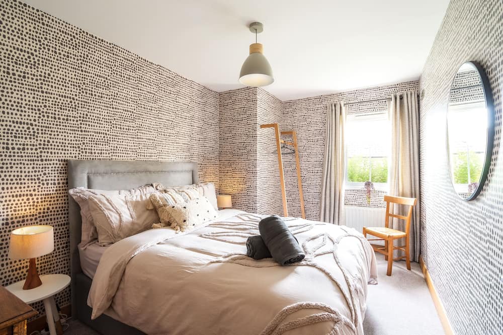 Ballycastle Apartment | The Arches