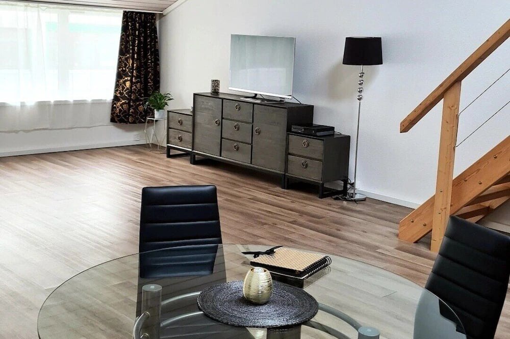 Saint Georgen Ot Brigach Apartment | Charmantes Apartment in der Nähe vom Stoos, Direkt am Fluss, Mitten in der Natur