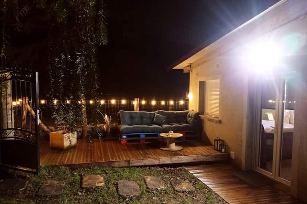 Jouy Apartment | Coeur du Bois / Jacuzzi / Love Room