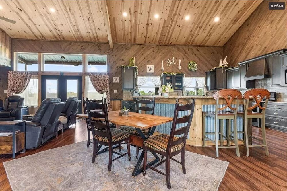 Princeton Other | Beautiful Country barn PET friendly Home