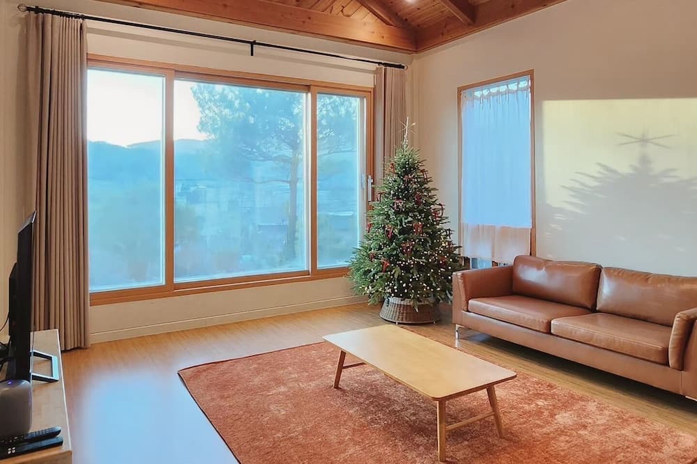 Yongmun House | [언덕위 작은독채] "우리만 있고 싶을 때" #양평언덕집#