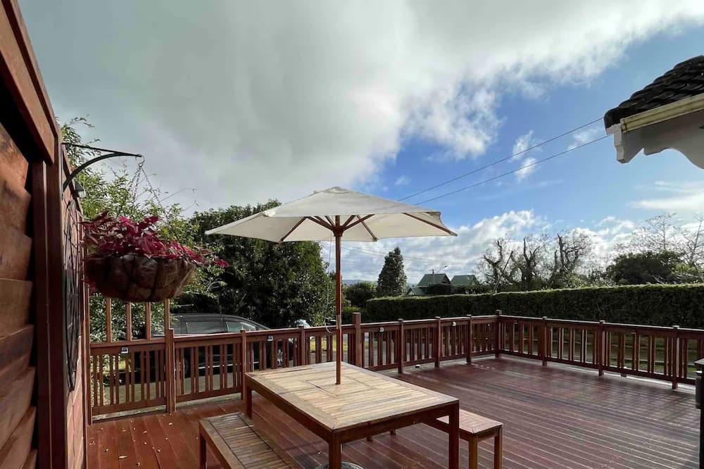 Mount Albert Villa | Feels like your home