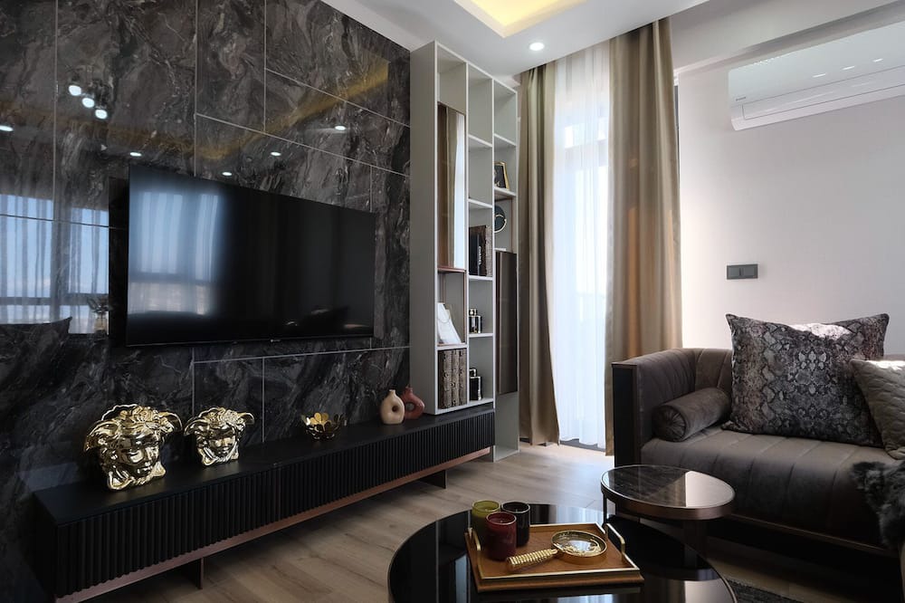 Lara Apartment | Spacious vacation apartment in Antalya, close to the airport and the city center